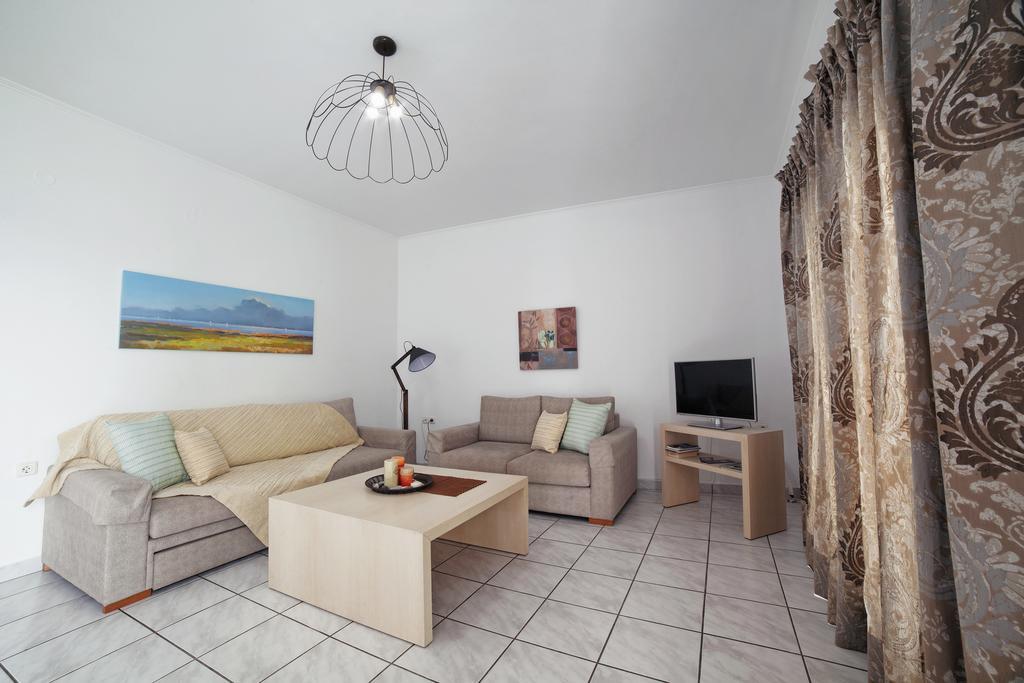 Minos Apartments & Studios Sitia  Room photo